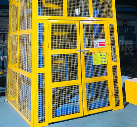 长沙货梯可以安装在室外吗